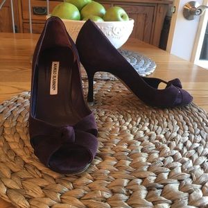 Manolo Blahnik purple peep toe d’Orsay pump